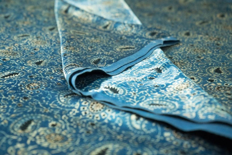 Blue Mashru Handloom Fabric - GleamBerry